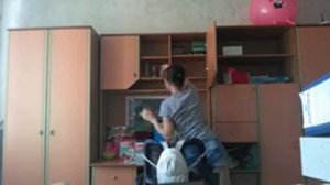 Порядок в шкафу. Детская комната.