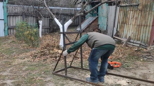 МУЖ РАСКРЫЛ СЕКРЕТ - ЗАЧЕМ ЕМУ ГИЛЬОТИНА! смотреть онлайн