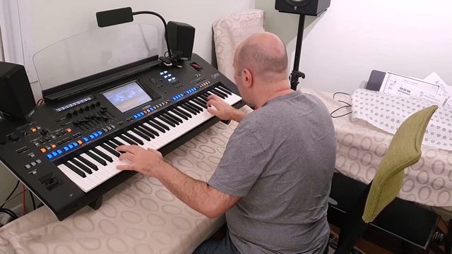 Tico-Tico no fubá - Zequinha Abreu [Yamaha Genos Cover] смотреть онлайн