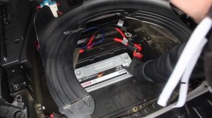 Как снять и установить аккумулятор BMW X5 E53 замена АКБ при разряженном аккумуляторе BMW X5
