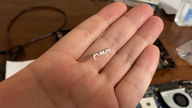 Я сломал компьютер, ремонтируя его смотреть онлайн