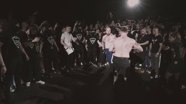 ПАНЗЕР vs ТЯГНИК | TRAPGLADIATOR 7 MAIN EVENT | Бой тяжеловесов смотреть онлайн