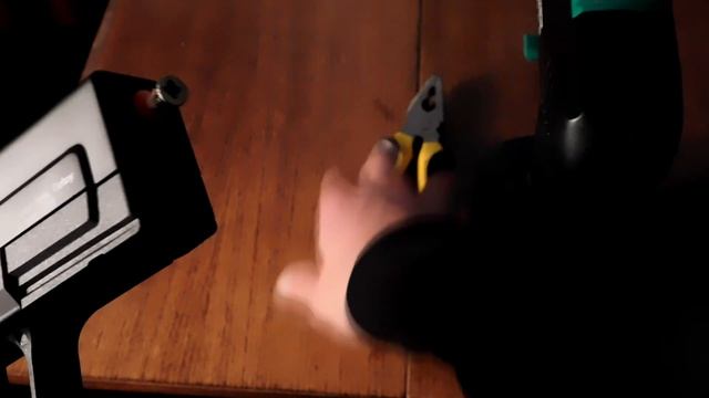 Как вытащить заглушку из стартового пистолета?Видео! смотреть онлайн