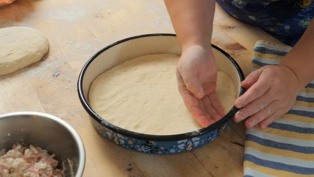 Punjena pogača za večeru - topao i ukusan obrok смотреть онлайн