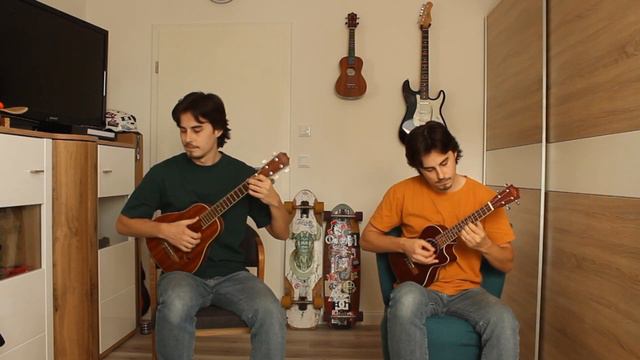 Spongebob HELLOS BLUES Ukulele Cover смотреть онлайн