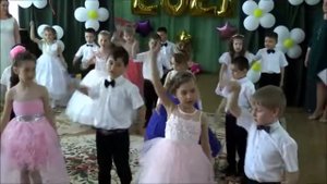 ТАНЕЦ   "ПЕРВОКЛАШКИ"