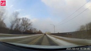 По улицам г Россошь на машине