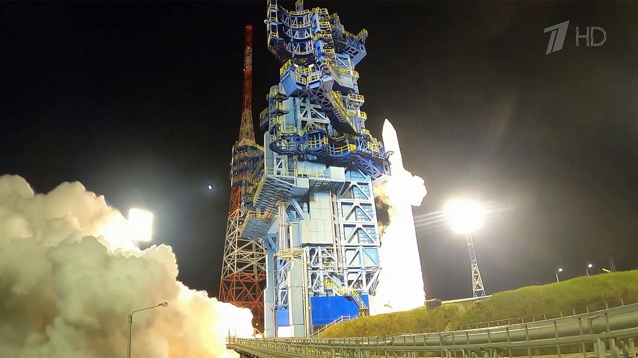 Ракета-носитель "Ангара" доставила на орбиту новый спутник Минобороны