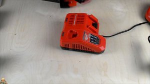 Зарядные устройства Milwaukee US