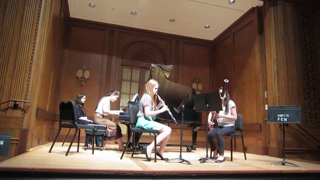 Trio for oboe, bassoon, and piano, 2nd Mov. - Francis Poulenc смотреть онлайн