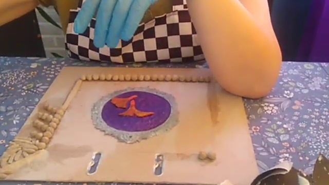 Нет картона? Используйте папку. смотреть онлайн