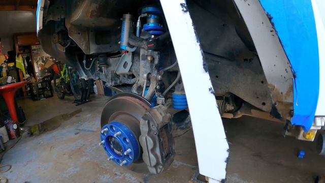 TRIMMING FENDERS & FENDER FLARES ON 5TH GEN 4RUNNER – FITTING 35″ TIRES WITH FACTORY FENDERS смотреть онлайн