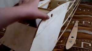 Радиоуправляемый самолёт с мотором от бензокосы