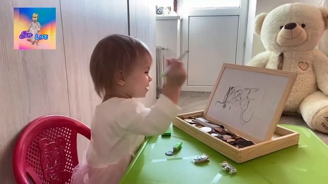 Новая игрушка, учимся рисовать с Евой ??? смотреть онлайн