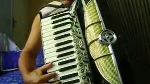 Acordeon pigini em quarta de voz