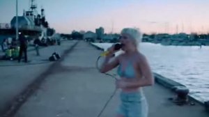 Amyl and The Sniffers  -  Maggot