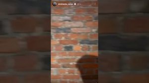 Ваня Дмитриенко показал свою квартиру