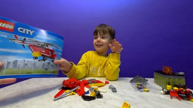 ПОЖАРНЫЕ LEGO City Собираем ПОЖАРНЫЙ ВЕРТОЛЕТ Пожарная команда быстрого реагирования Набор 60108 смотреть онлайн