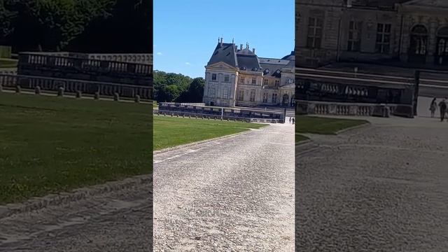 Vaux-Le-Vicomte Château / Vaux-Le-Vicomte Castle #shorts