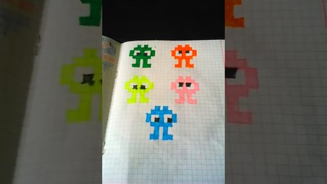 Рисунки для начинающих по клеткам.Танк паук пистолет лиса лошадь и многое другое смотреть онлайн