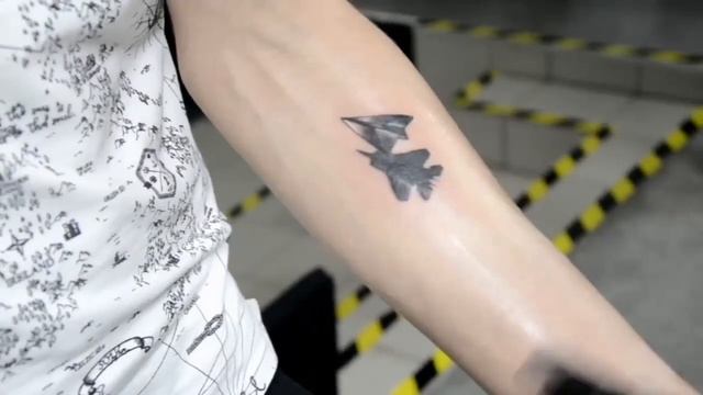 самолётик от Risha Wave смотреть онлайн