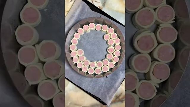 Пирог с сосисками смотреть онлайн