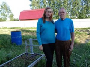 Женщина в голубом - поёт Феликс Царикати