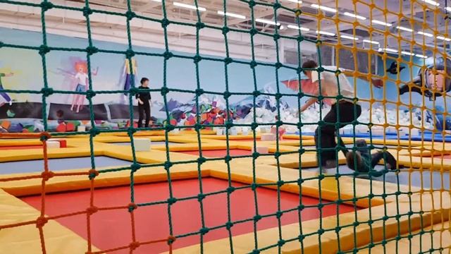 Батутный комплекс ПОЛЕТАЙКА  Казань