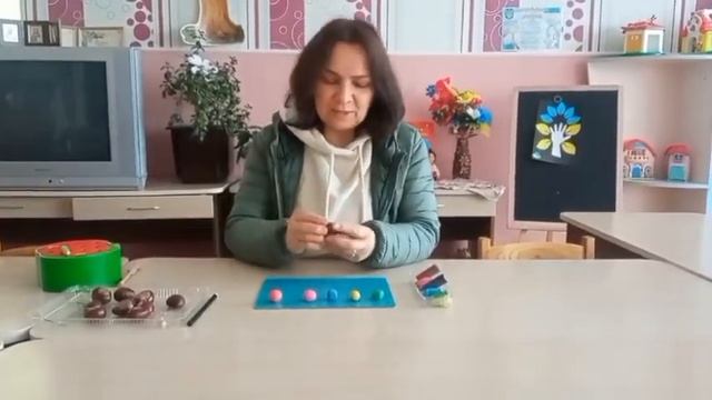 Заняття для ІІ молодшої групи з ліплення ,,Весела гусінь,, смотреть онлайн