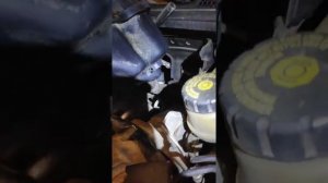 Опель Вектра С датчик уровня охлаждающей жидкости.