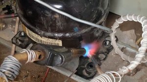 Бюджетный ремонт холодильника Electrolux (почему именно так)