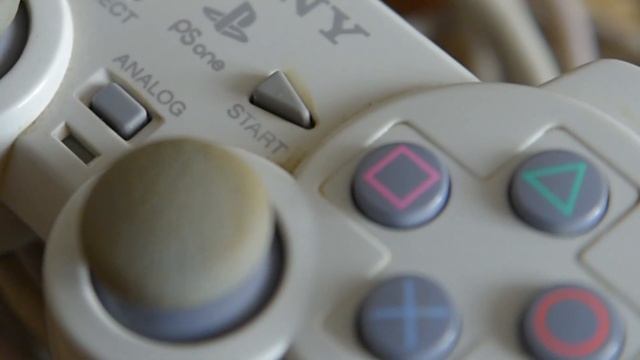 История геймпадов PlayStation. Эволюция Dualshock, все версии контроллера.