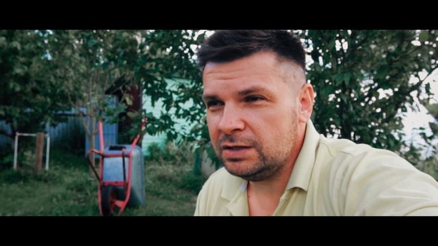 Мопс вырос. Жорику 1 год и 5 месяцев. Что изменилось в его жизни? смотреть онлайн