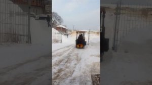 Отвал на вилочный погрузчик.