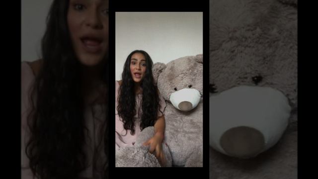 Episodio 32: El color de los pájaros смотреть онлайн