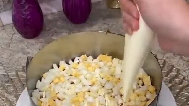 Салат КУРИЦА «под кайфом» ??#салатынановыйгод #салатынакаждыйдень #новогоднийстол #еда #вкусности
