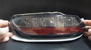 Фонари заднего бампера светодиодные, красно‐тонированные на Lexus RX330