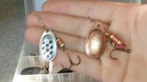 КАК НАС ОБМАНЫВАЮТ В МАГАЗИНАХ! УЧИМСЯ ОТЛИЧАТЬ ПОДДЕЛКУ ВЕРТУШЕК MEPPS! ЛУЧШИЕ ВЕРТУШКИ...