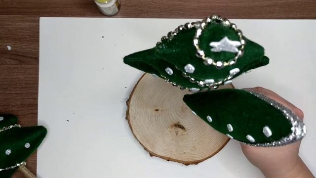 Ёлки из фетра. Новогодние поделки своими руками. Идея на Новый. Christmas Crafts with your own hand смотреть онлайн