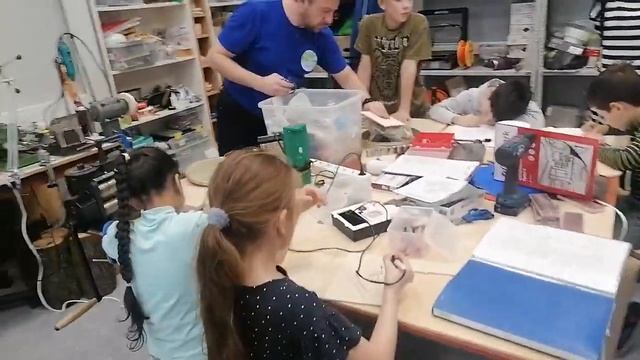 Открытая ремесленная мастерская смотреть онлайн