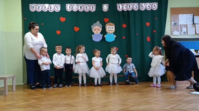 Праздник бабушки и дедушки смотреть онлайн