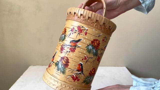 Берестяной туесок «Снегири» / Sibberesta
