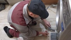 Как отключить стиральную машину и подготовить её к транспортировке - снято на видео