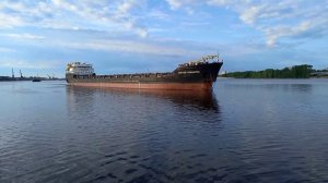 Нефтерудовоз