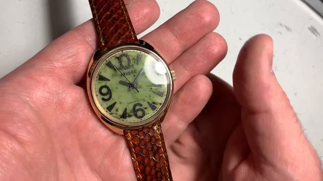 Дмитрий Бродниковский-часы Ракета Big Zero Зеро с уникальным каменным циферблатом из нефрита СССР смотреть онлайн