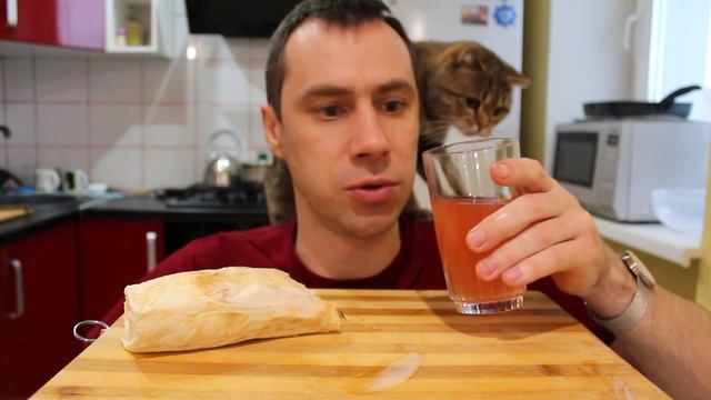 СЕМЕЙНЫЙ МУКБАНГ ОГРОМНАЯ ШАУРМА ПАНИНИ / MUKBANG SHAWARMA / eating show / 먹방 смотреть онлайн