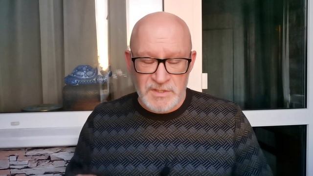 Использование интонации точки.