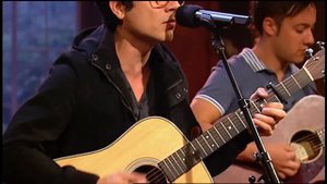 Jesus Culture: Your Love Never Fails (Chris Quilala / LIFE Today)