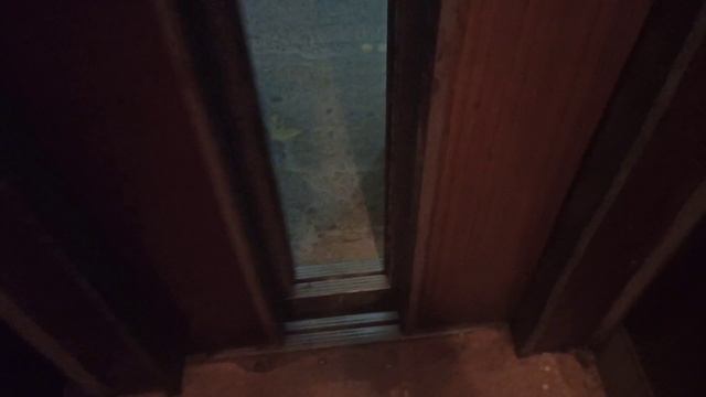 Лифт МЛЗ с громким звуком двигателя.Город Уфа! смотреть онлайн