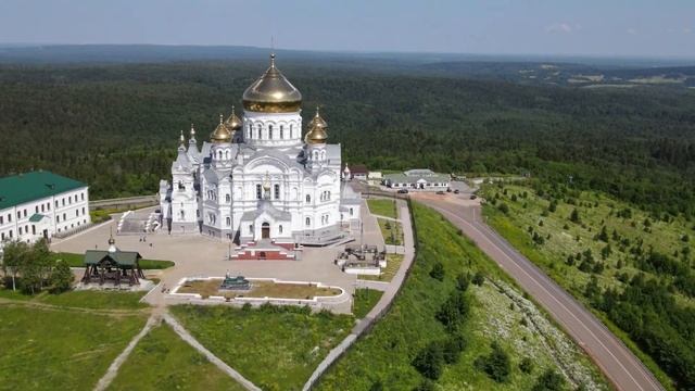 БЕЛОГОРСКИЙ МОНАСТЫРЬ смотреть онлайн